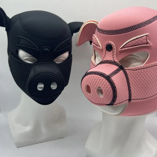 cagoule BDSM cochon