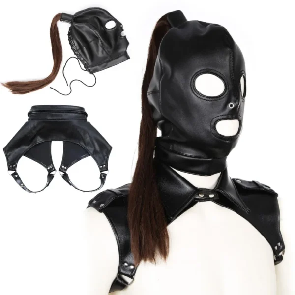cagoule BDSM en simili cuir noir
